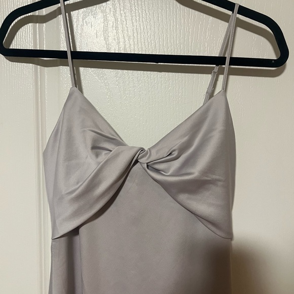 Silvery champagne satin dress Dynamite RSVP - Picture 2 of 7